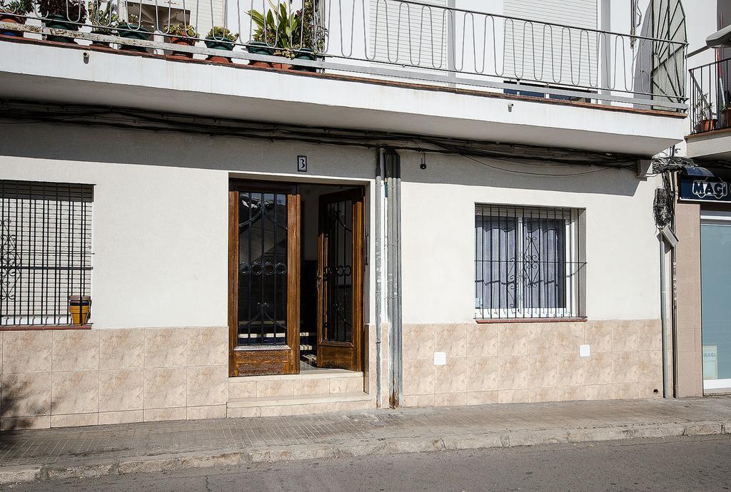 Oscar Apartments Estacion Sitges Buitenkant foto